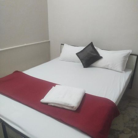 ホテル Swamy Residency ヴェールール 部屋 写真